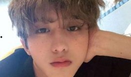 每日爆料娱乐蔡徐坤图片,魅力四溢引粉丝热议